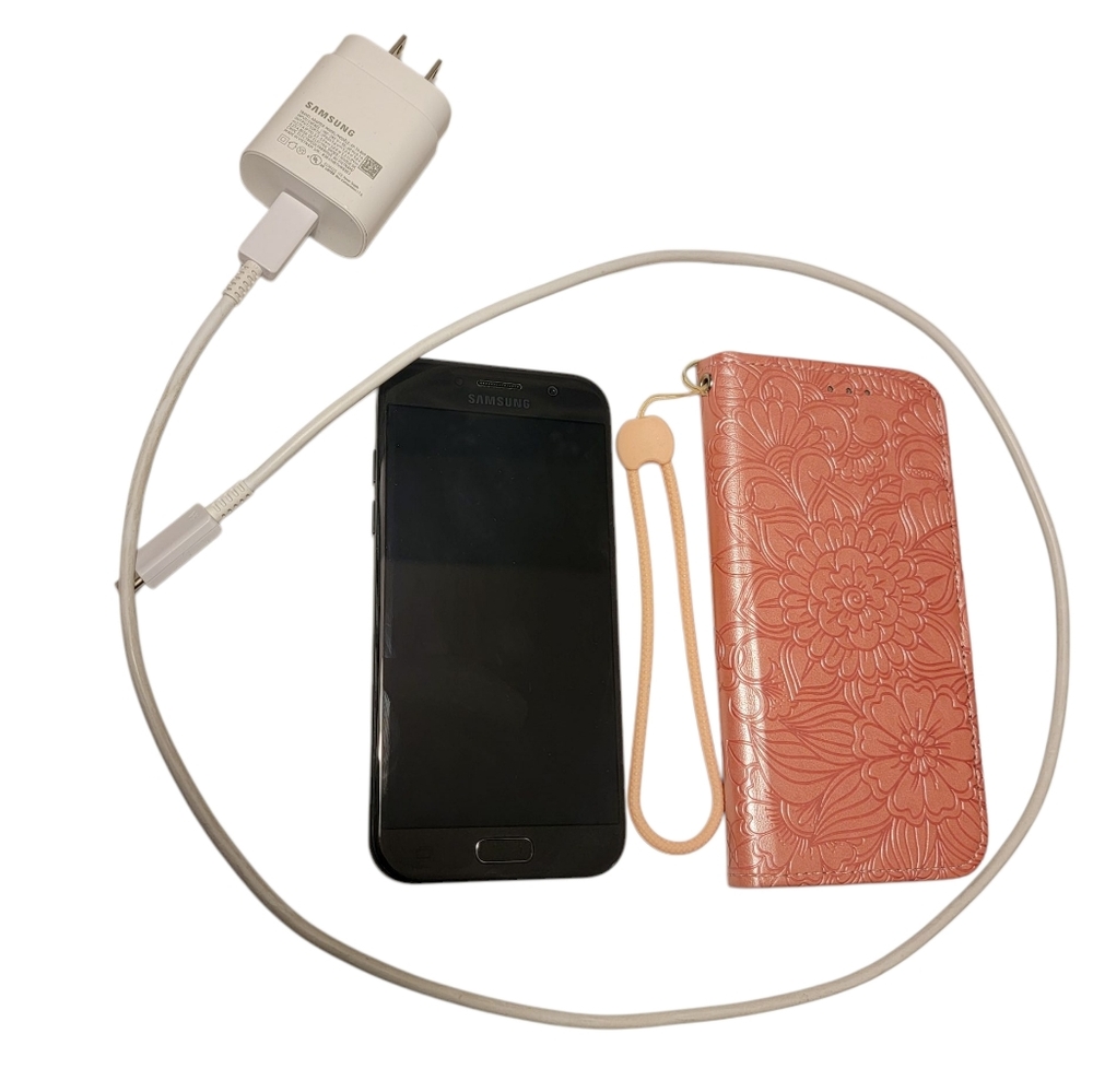 SAMSUNG A5 32GB Cellphone Bundle